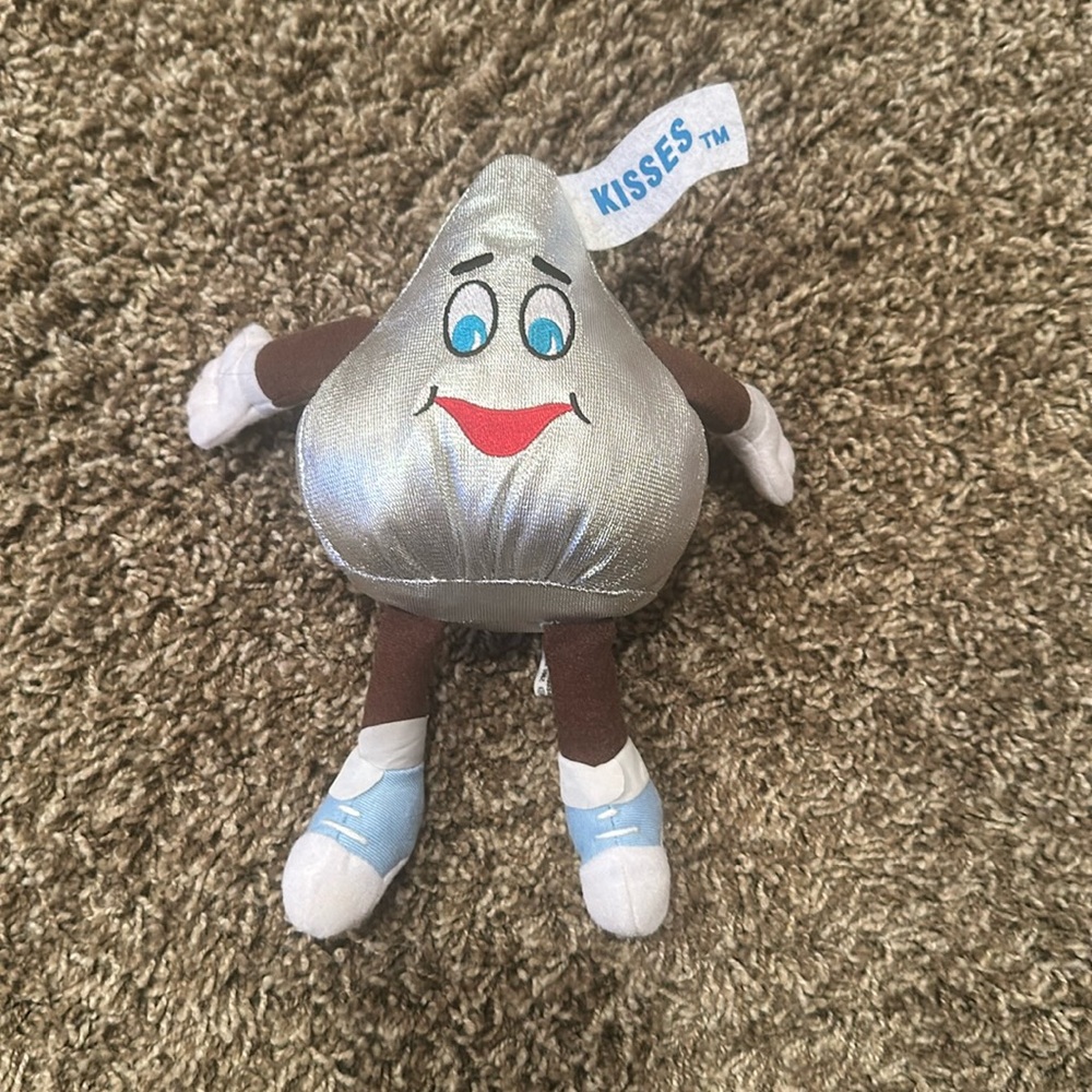Small Herseys Kiss